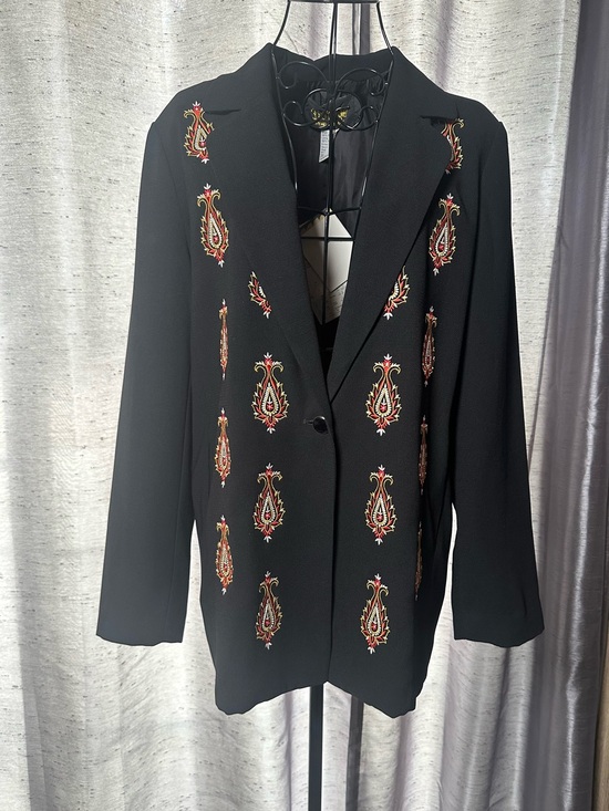 Bob Mackie Jackets & Blazers - NWT Bob Mackie Wearable Art Black Blazer with Red & Gold Embroidery